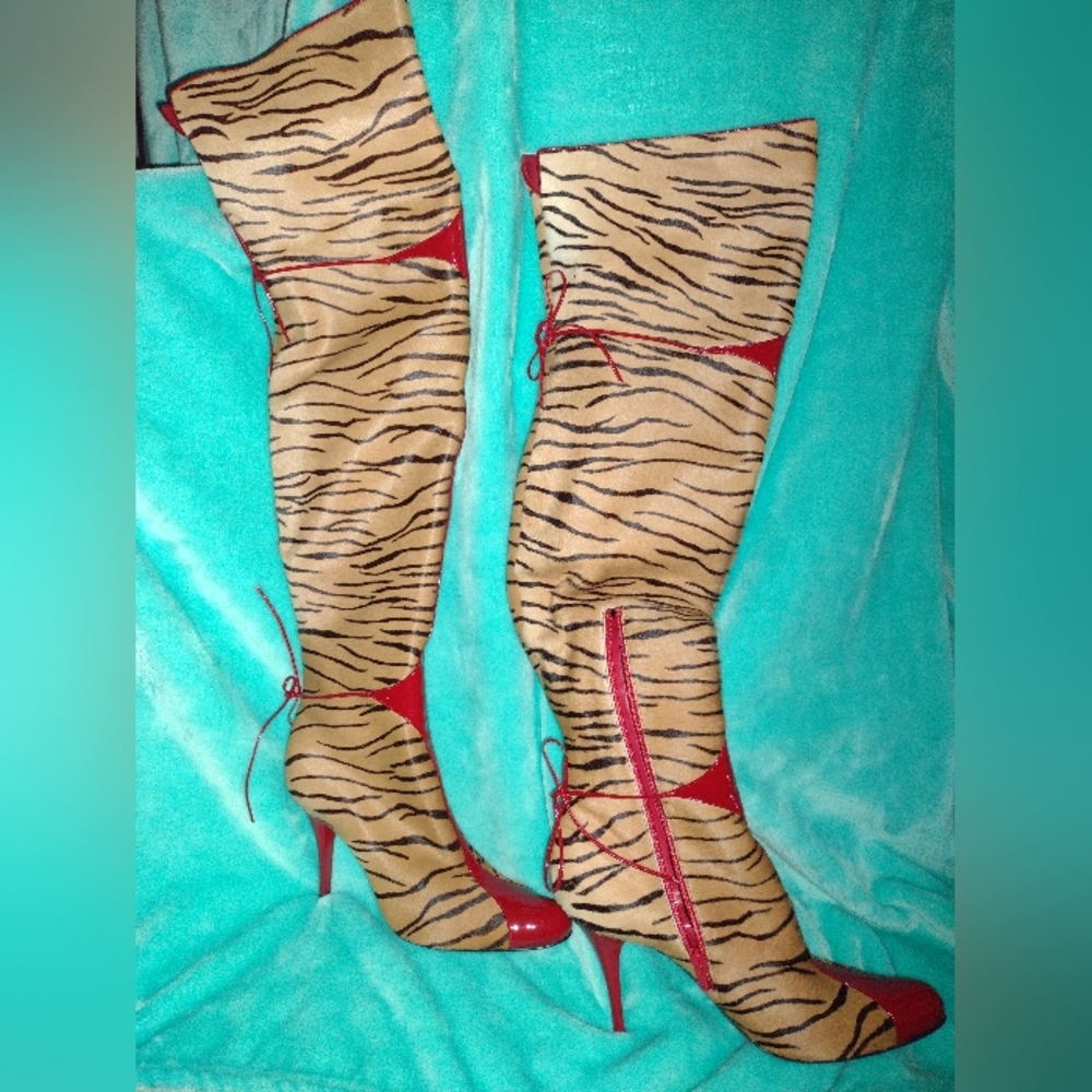 NEW Casadei boots - over knee / thigh high